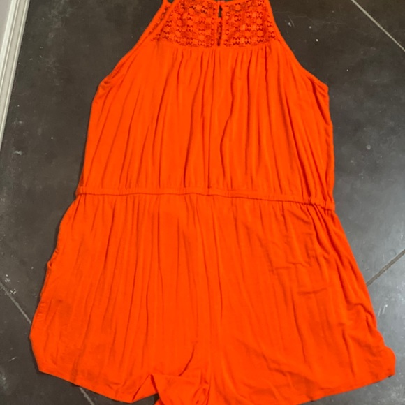 ❤️SOLD❤️Old Navy Romper - Picture 2 of 5